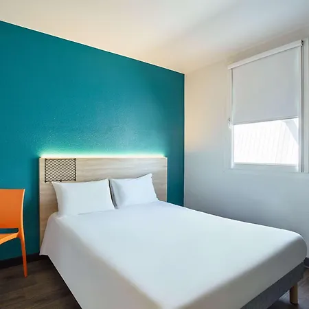 Hotelf1 Marseille Provence Hotel 2*